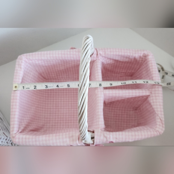 white wicker baskets with pink liner Storage Organizer Set Of 3 - Picture 10 of 16
